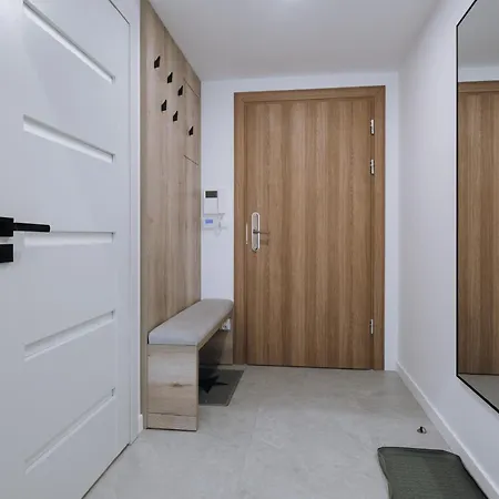 Gorski Przystanek Skalny Lägenhet *